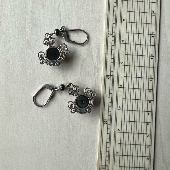 Balinese Mabe Pearl Earrrings - Picture 3 of 3